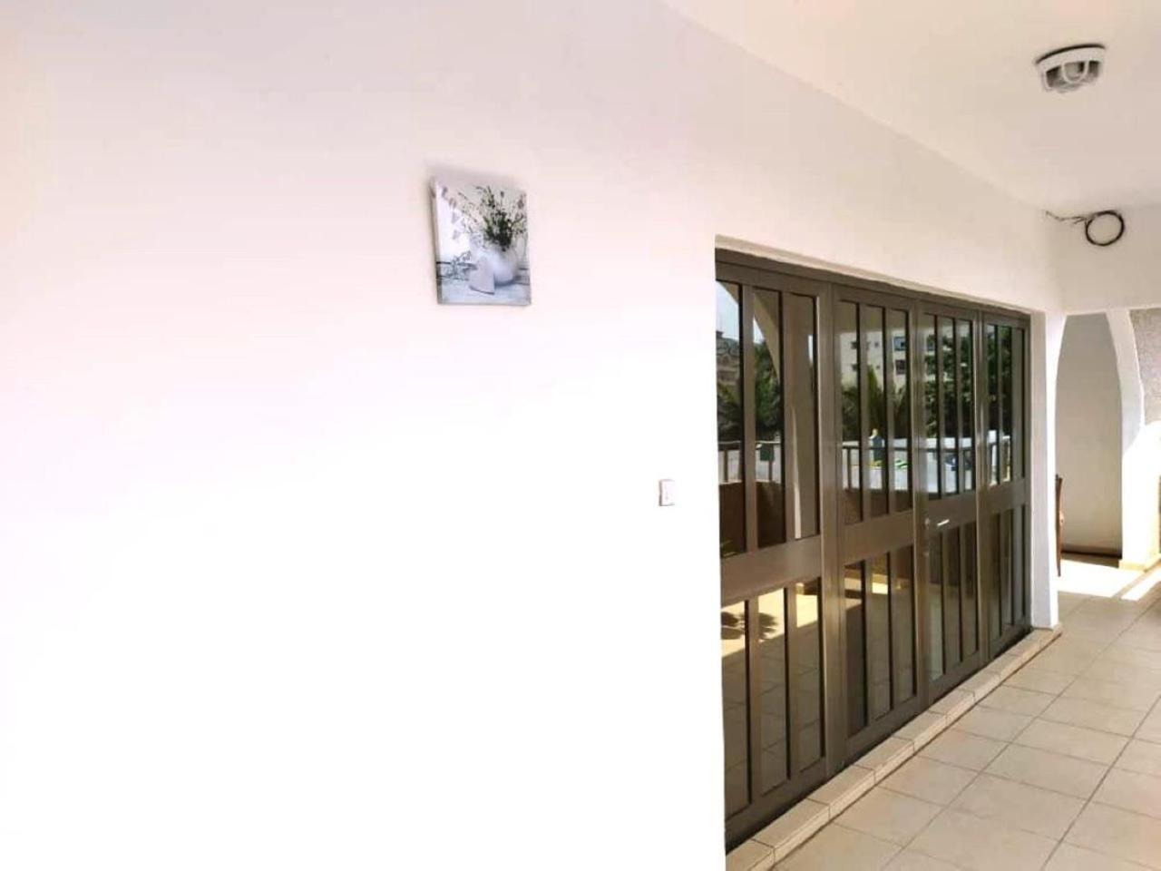 Rosalie'S Suites Lomé Zewnętrze zdjęcie