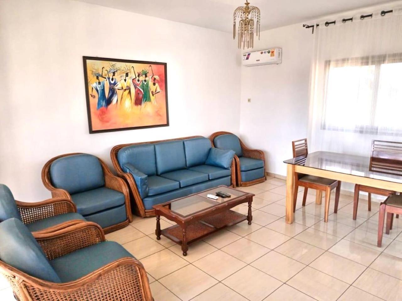 Rosalie'S Suites Lomé Zewnętrze zdjęcie