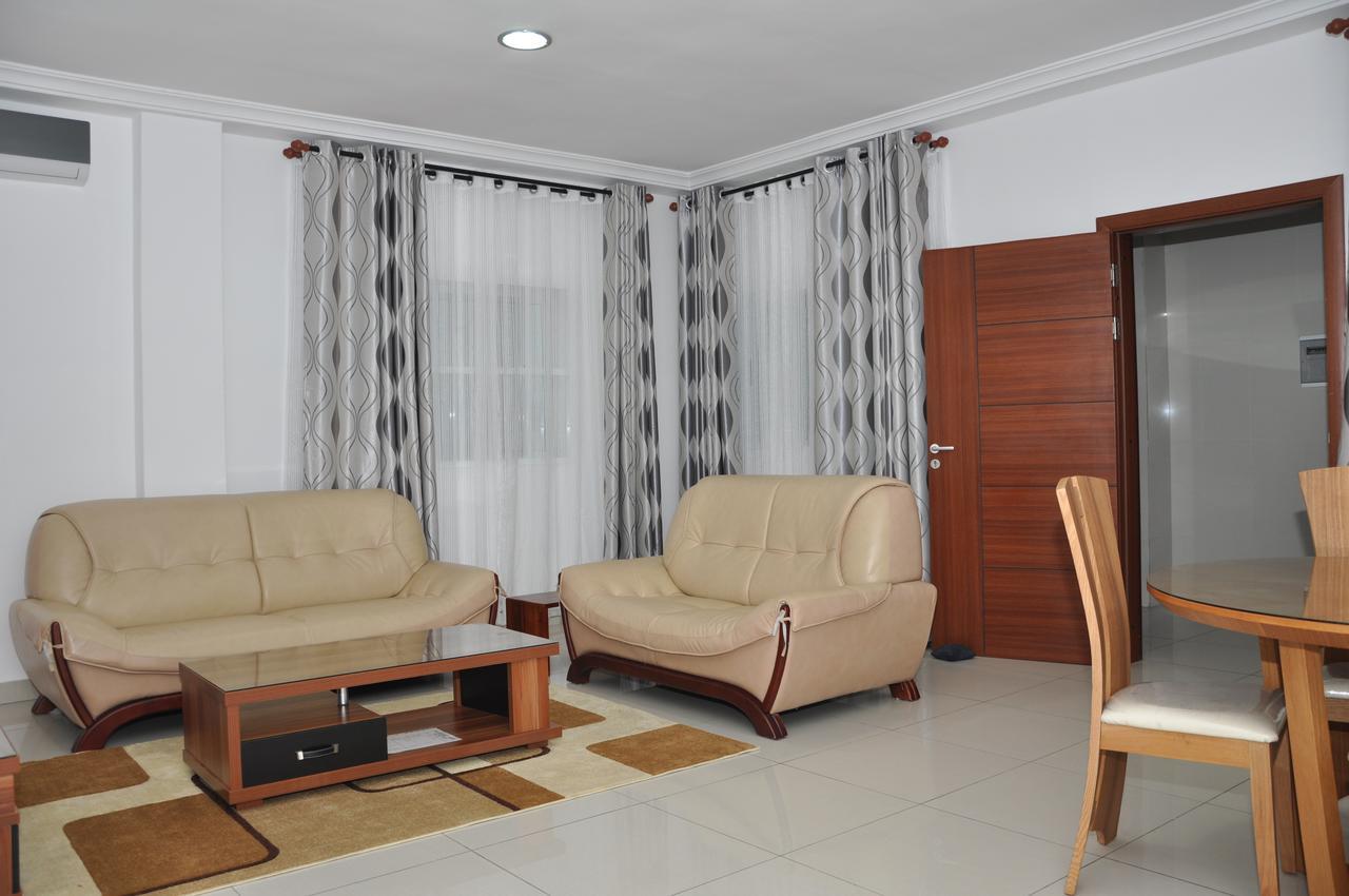 Rosalie'S Suites Lomé Zewnętrze zdjęcie