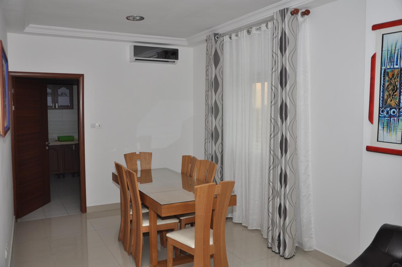 Rosalie'S Suites Lomé Zewnętrze zdjęcie