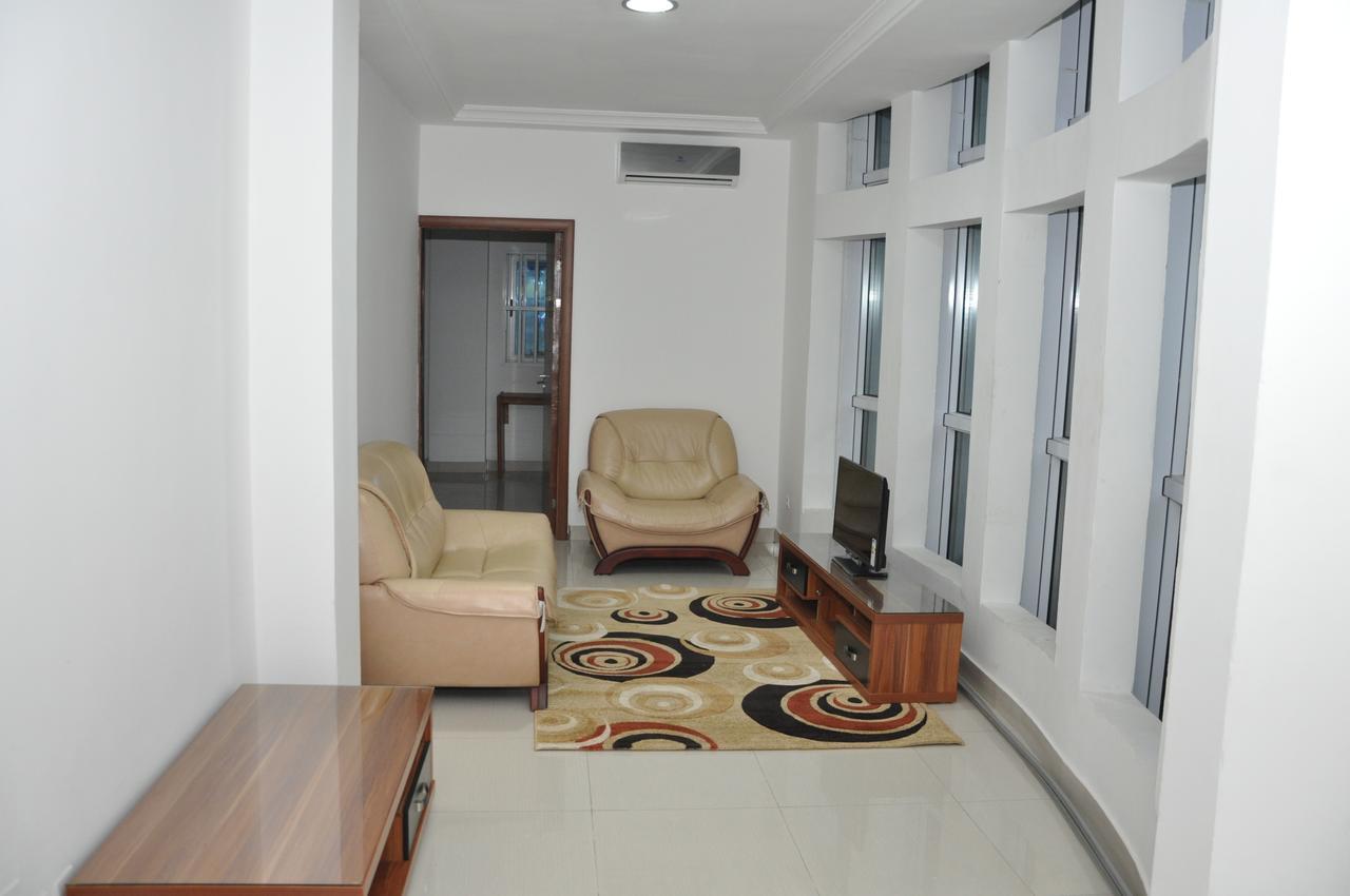 Rosalie'S Suites Lomé Zewnętrze zdjęcie